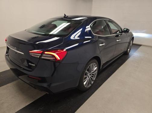 2023 Maserati Ghibli Modena