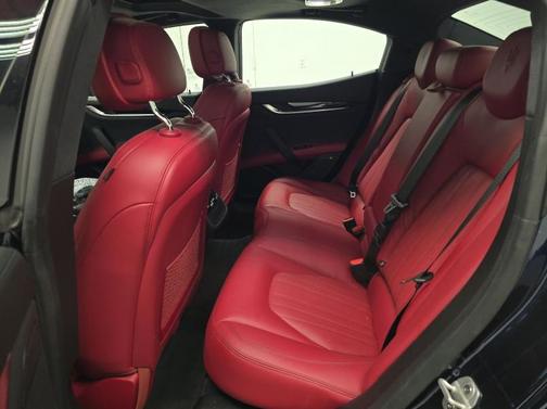 2023 Maserati Ghibli Modena