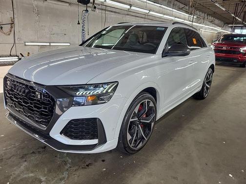 2023 Audi RS Q8 4.0T quattro