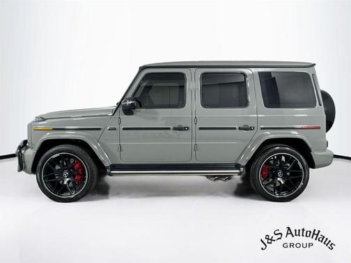 G manufaktur Arabian Gray 2022 Mercedes-Benz AMG G 63 4MATIC