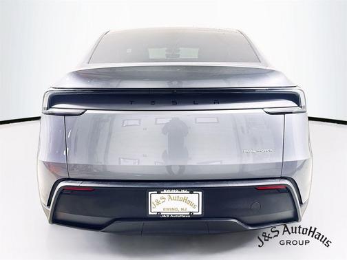 2026 Tesla Model Y Long Range