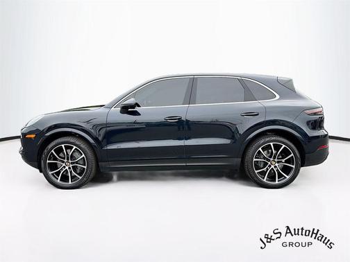 Blue 2022 Porsche Cayenne S