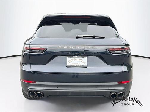 Blue 2022 Porsche Cayenne S