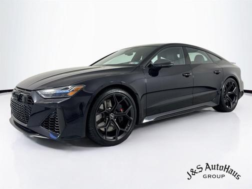 Sebring Black Crystal Effect 2025 Audi RS 7 4.0T quattro Performance