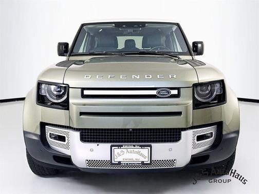 2021 Land Rover Defender 90 First Edition