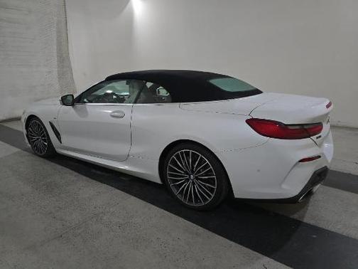 2022 BMW M850 i xDrive