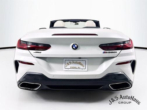 2022 BMW M850 i xDrive