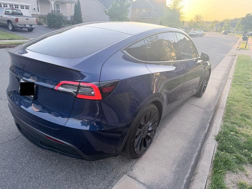 Blue 2020 Tesla Model Y Performance