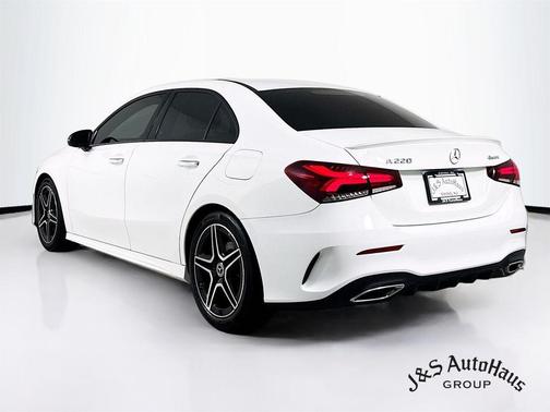 2021 Mercedes-Benz A-Class A 220 4MATIC