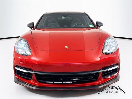 2018 Porsche Panamera 4S