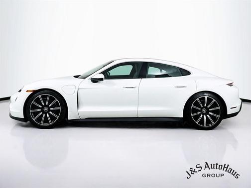 2022 Porsche Taycan 4S