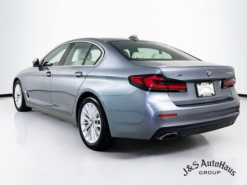 2022 BMW 530 i xDrive