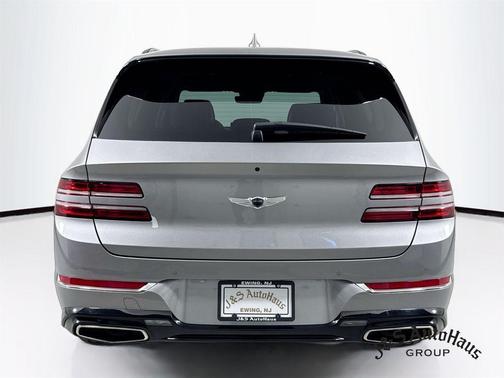 Savile Silver 2023 Genesis GV80 3.5T