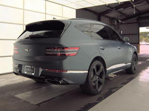 Savile Silver 2023 Genesis GV80 3.5T