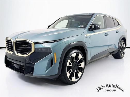2023 BMW XM Base