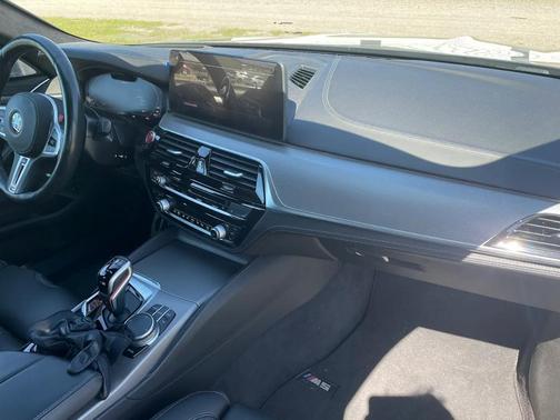 2021 BMW M5 Base