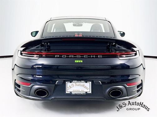 2023 Porsche 911 Carrera T