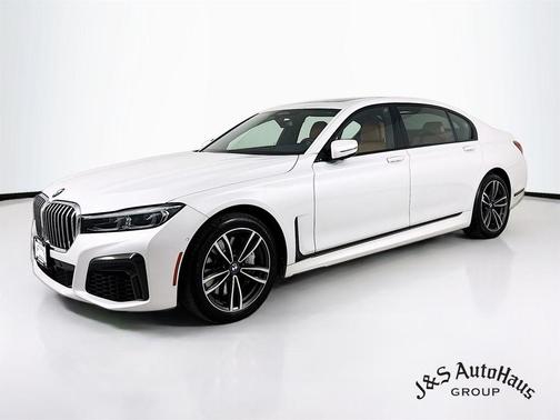 2022 BMW 750 i xDrive