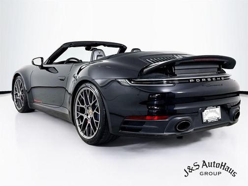 2020 Porsche 911 Carrera 4S