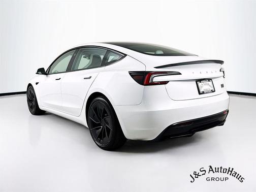 2025 Tesla Model 3 Long Range