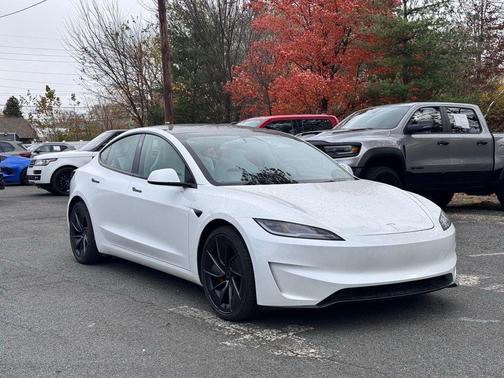 2025 Tesla Model 3 Long Range