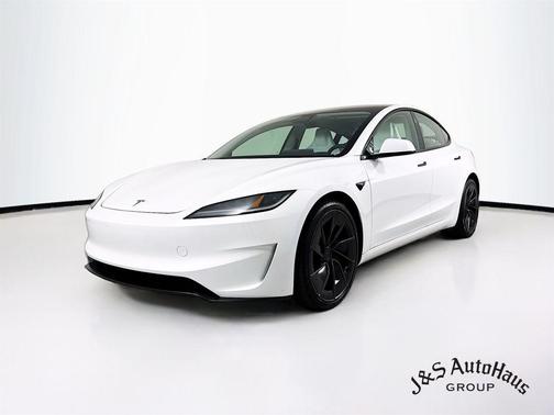2025 Tesla Model 3 Long Range