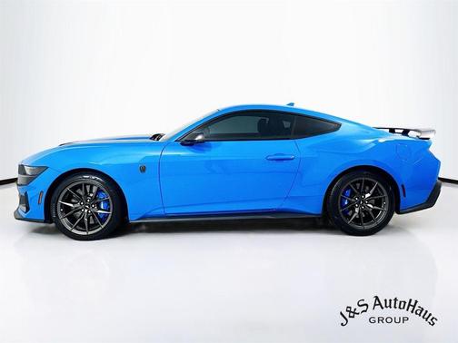 2024 Ford Mustang Dark Horse