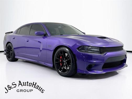 Plum Crazy Pearlcoat 2018 Dodge Charger R/T 392