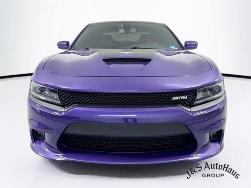 Plum Crazy Pearlcoat 2018 Dodge Charger R/T 392