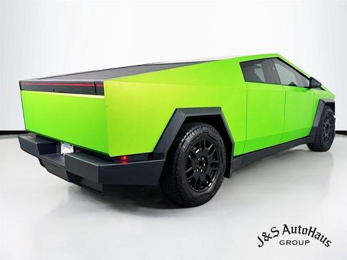 2024 Tesla Cybertruck Base