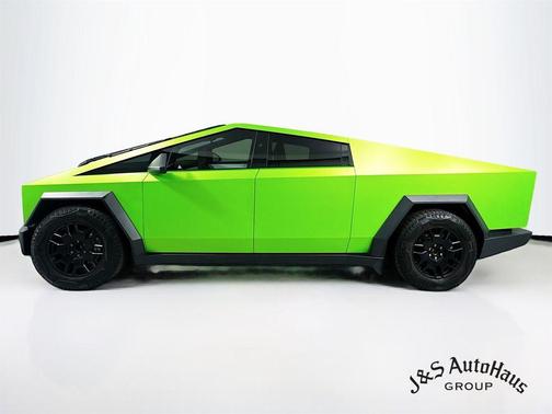 2024 Tesla Cybertruck Base