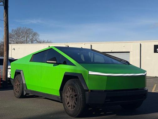 2024 Tesla Cybertruck Base