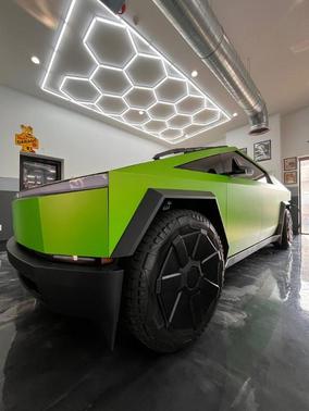 2024 Tesla Cybertruck Base