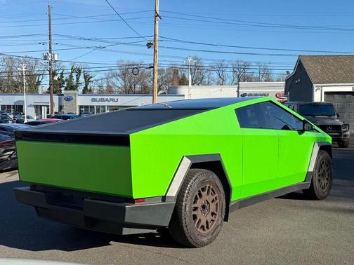 2024 Tesla Cybertruck Base