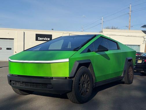 2024 Tesla Cybertruck Base