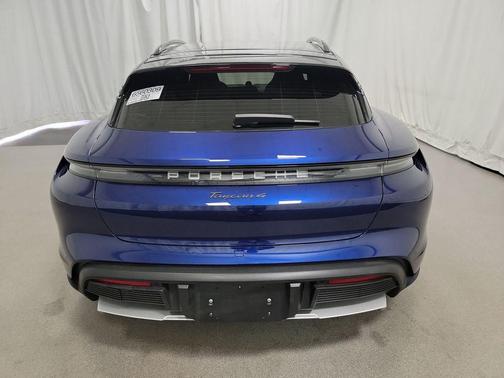 2022 Porsche Taycan 4