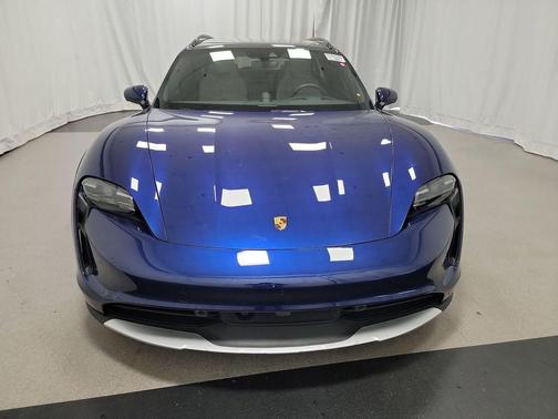 2022 Porsche Taycan 4