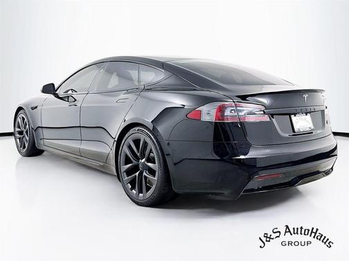 2021 Tesla Model S Plaid