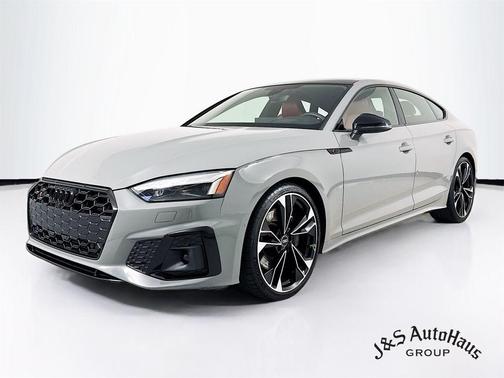 2022 Audi S5 3.0T Prestige