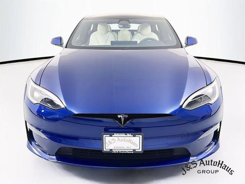 Deep Blue 2023 Tesla Model S Standard Range