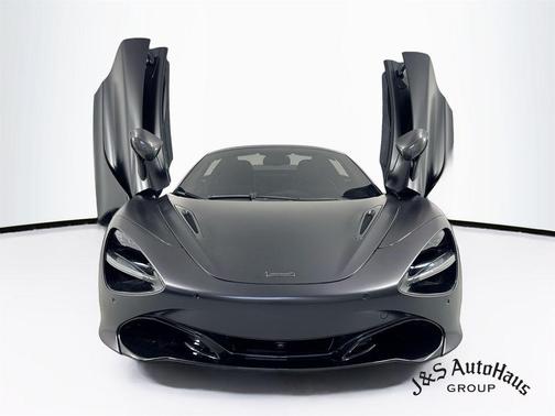 Onyx Black 2020 McLaren 720S Performance
