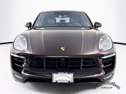 2017 Porsche Macan Turbo