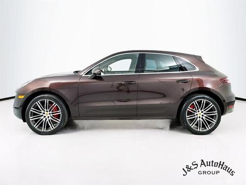 2017 Porsche Macan Turbo
