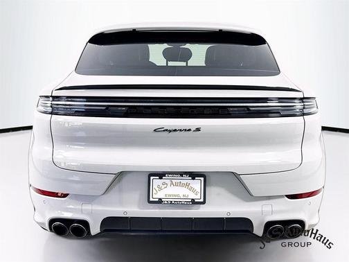 2024 Porsche Cayenne S Coupe AWD