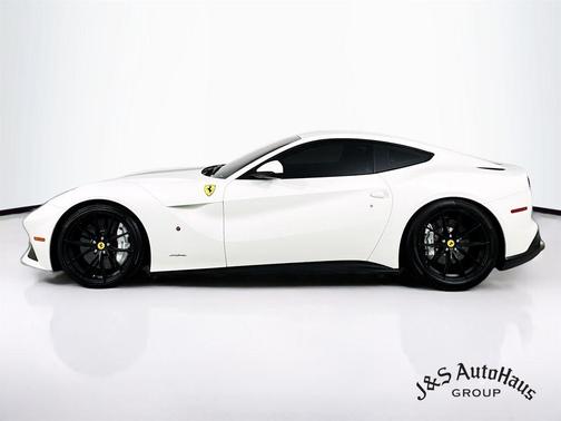 White 2013 Ferrari F12berlinetta Base