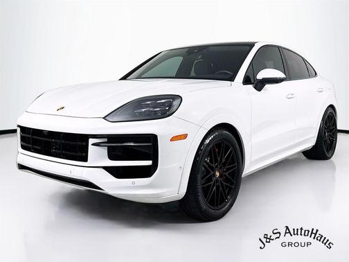 2024 Porsche Cayenne E-Hybrid Coupe S