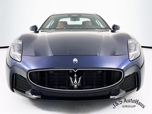 2024 Maserati GranTurismo Modena