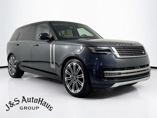 Carpathian Grey 2024 Land Rover Range Rover P530 SE