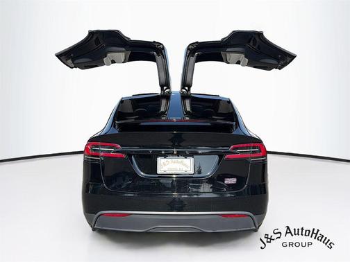 Black 2023 Tesla Model X Plaid