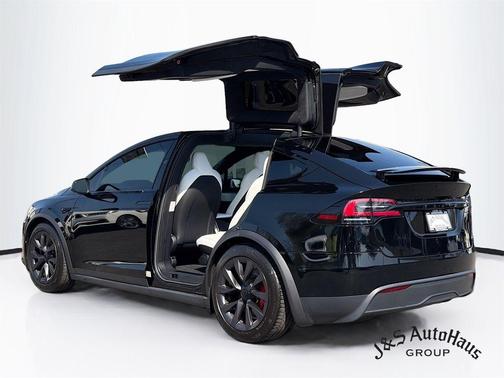 Black 2023 Tesla Model X Plaid